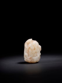 A Rare Hotan Jade Dragon Pattern Handheld Ornament