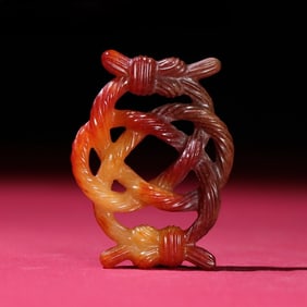 A Rare White Jade Hetian Jade Rope Pattern Twisted Wire Pendant