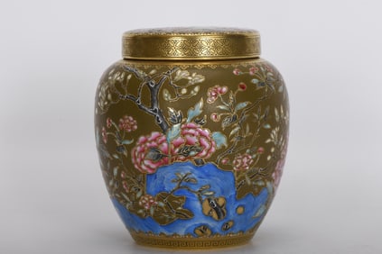 A Exquisite Enamel Teadust Glazed Painted Gold Flower Pattern Jar