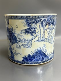 A Exquisite Blue and White Character and Story Pattern Brush Pot