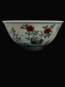 A Exquisite Blue and White Flower and Bird Pattern Bowl