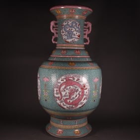 A Exquisite Famille-Rose Dragon Pattern Vase