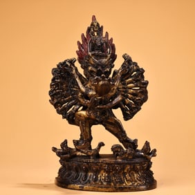 A Exquisite Gilt Bronze Statue of Vajra Ornament