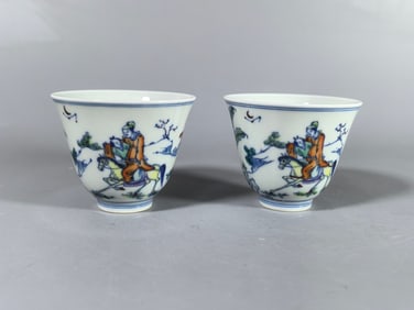 A pair of Exquisite Blue and White Doucai Character and Story Pattern Cup