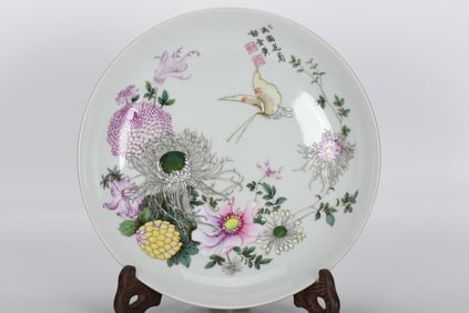 A Exquisite Famille-Rose Ruby Red-Glazed Ground Flower Pattern Plate