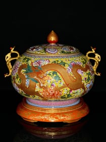 A Exquisite Iron-Red Painted Gold Dragon Pattern Censer