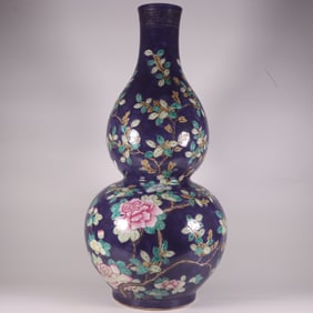 A Exquisite Ji Blue Glazed Flower Pattern Gourd-Shaped Vase