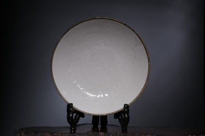 A Rare Ding yao Carved Double Fish Pattern Plate