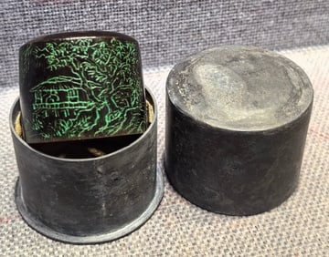 A Rare A Set of Agarwood Landscape and Poem Thumb Rings, with Tin Box