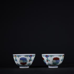 A Pair of Exquisite Doucai Flower Pattern Cup