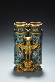 An Exquisite Cloisonne Lotus Pattern Dragon and Phoenix Pattern Vase
