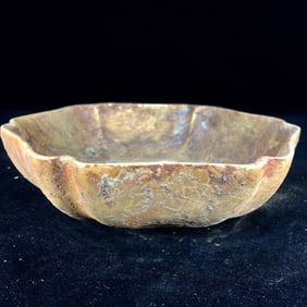 An Exquisite Ru yao Plate