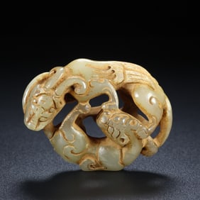 An Exquisite White Jade Auspicious Beast Hand Piece