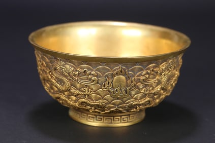 An Exquisite Gilt Bronze Dragon Pattern Seawater Pattern Bowl