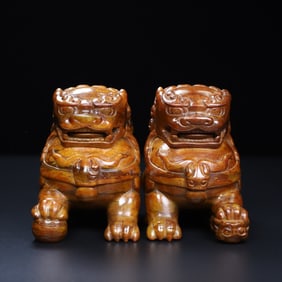 An Exquisite White Jade Lion Ornament