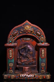 An Exquisite Gilt Bronze Inlaid Gems Niche