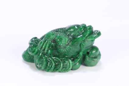An Exquisite Jadeite Golden Toad Ornament