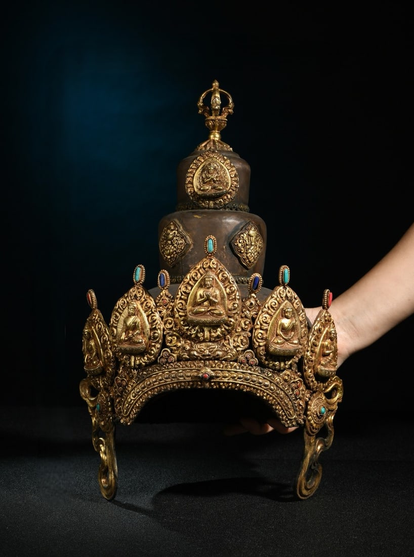 An Exquisite Bronze Inlaid Gold and Silver Inlaid Gems Helmet (1 of 9)
