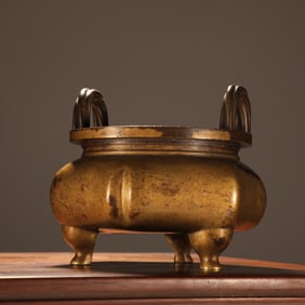 An Exquisite Bronze Double-Ears and Tripod Censer
