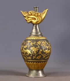 An Exquisite Gilt Bronze Lotus Pattern Auspicious Beast Pattern Vase