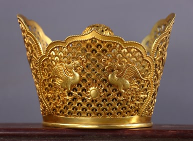 An Exquisite Gilt Bronze phoenix coronet