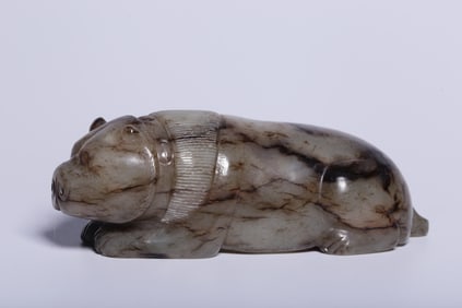 An Exquisite White Jade Bear Ornament