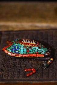 An Exquisite Stone Inlaid Gems Cicada Ornament