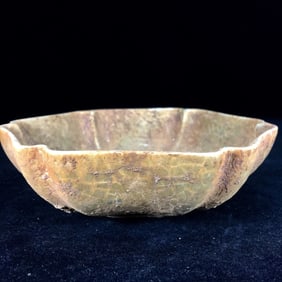 An Exquisite Ru yao Plate