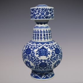 An Exquisite Blue and White Lotus Pattern Eight Treasures Pattern Seawater Pattern Vase