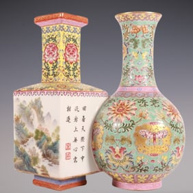 An Exquisite Enamel Lotus Pattern Landscape Pattern with poem Vase