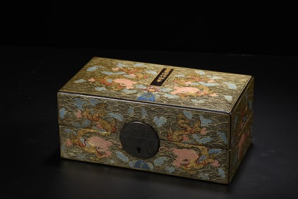 An Exquisite Carved Lacquer Painted Gold Seawater and Dragon Pattern Box