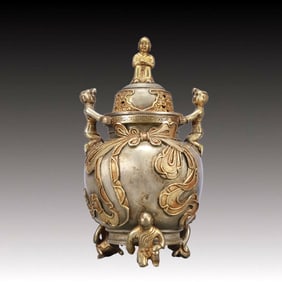 A Rare Gilt Silver Figure  Pattern Cover Jar