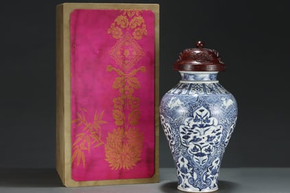 A Huge Blue and White Flower Pattern Bottle