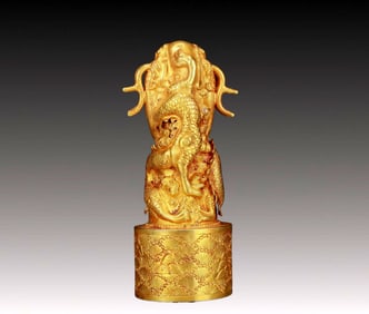 An Exquisite Gilt Bronze Dragon Pattern Seal