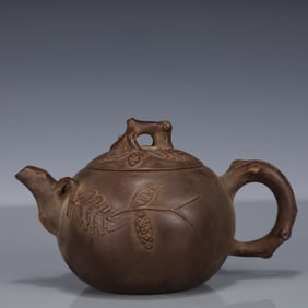 An Exquisite Purple Sands Grapes Pattern Censer