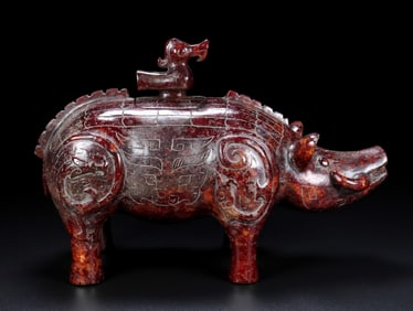 An Archaic Gaogu yu Beast-Face Pattern Pig-Shaped Censer