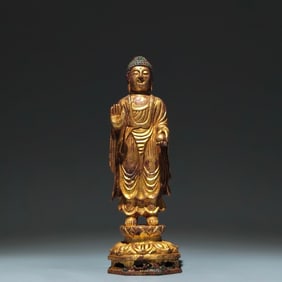 A Rare Gilt Bronze Statue of Sakyamuni Ornament