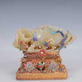 An Exquisite Filigree and Gilding Inlaid White Jade Flower Pattern Ornament,Inlaid Gems