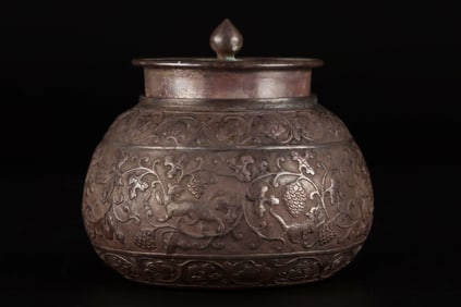 A Fine Silver Pine and Grape Pattern Jar with Cover
