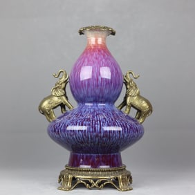 An Exquisite Flambe Glazed Inlaid Bronze Elephant-Ears Gourd Vase