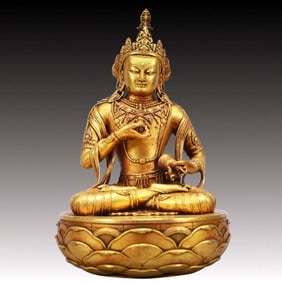 A Solemn Gilt Bronze Statue of Avalokitesvara