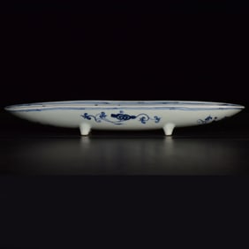 A Huge Blue and White Phoenix Pattern Four Legs Brush Washer