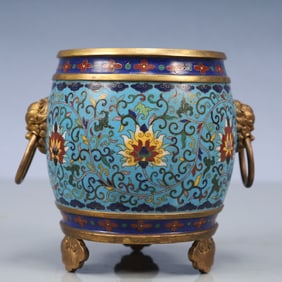 An Exquisite Cloisonne Lotus Pattern Lion-Ears Tripod Jar
