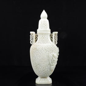 An Exquisite White Jade Lotus Pattern Double-Ears Bottle