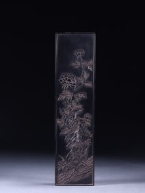 An Exquisite Flower Pattern Inkstone
