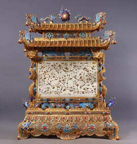 An Exquisite Gilt Bronze Inlaid White Jade Dragon Pattern Screen