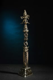 An Exquisite Bronze Vajry Pestle