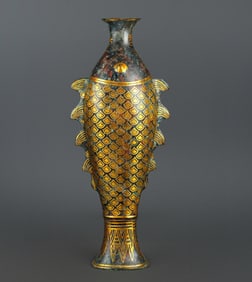 An Exquisite Bronze Inlaid Gold With Inscription Fish-Shaped Vase