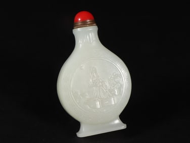 An Exquisite White Jade Character and Story Pattern Snuff Bottle
