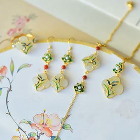 A Set of Fine Sterling Silver-Gold Plated Inlaid White Jade Jewelrys